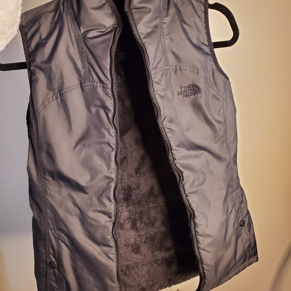 North Face Reversible One Size Small Vest